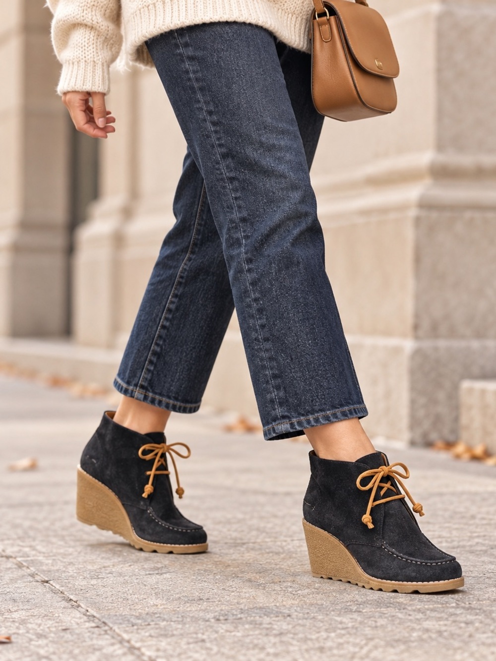 Sperry Top-Sider Black Suede Wedge Chukka Boots 7.5